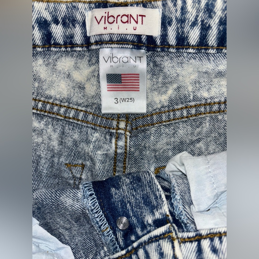 Jeans - Picture 5 of 6